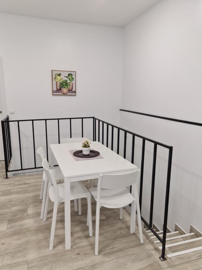 M-A Apartamento Duplex Jaen Apartment Madrid Exterior photo